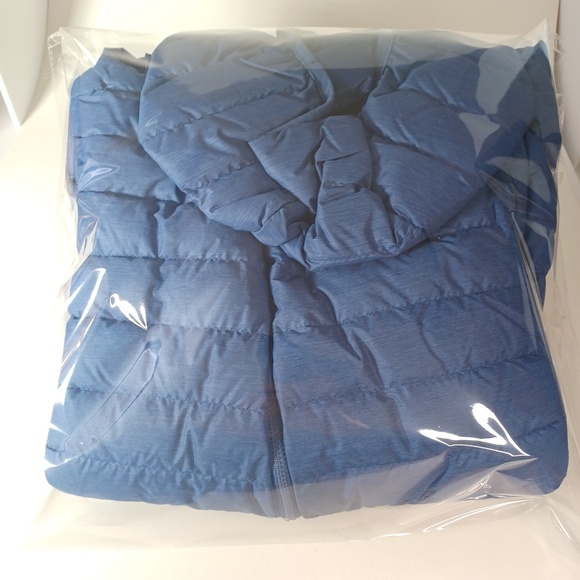 Men's Continuous Filament Light-Weight Jacket. Size: Small - Picture 14 of 14